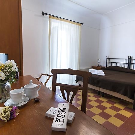 Casa Ciomod Hotel Modica Bagian luar foto
