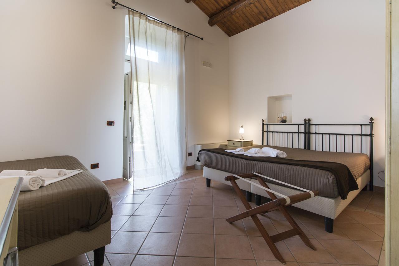 Casa Ciomod Hotel Modica Bagian luar foto